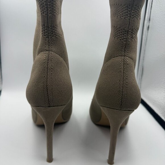 Steve Madden Olive Green Pointed-Toe Socks Knit Stiletto Boots - Size 6 - Picture 3 of 6
